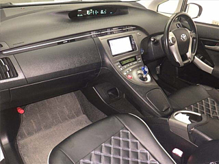 TOYOTA PRIUS 2012