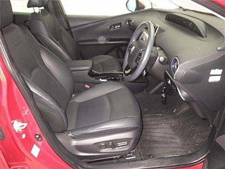 TOYOTA PRIUS 2019