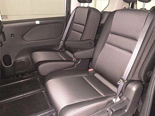 NISSAN SERENA 2019