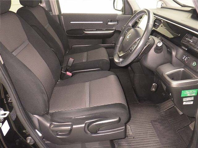 HONDA STEP WAGON 2017