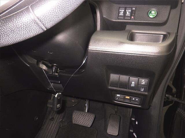 HONDA STEP WAGON 2017