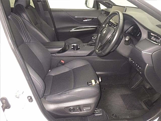 TOYOTA HARRIER 2022