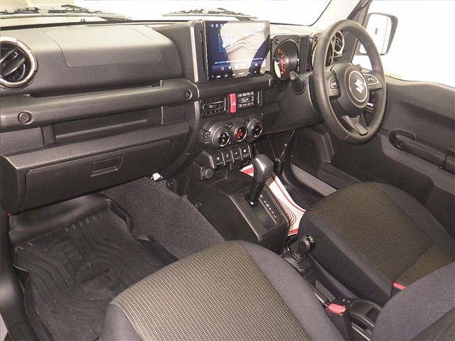 SUZUKI JIMNY SIERRA 2025