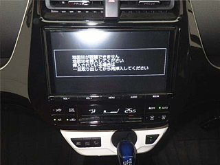 TOYOTA PRIUS 2018