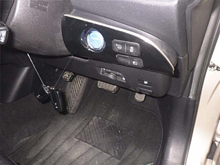 TOYOTA PRIUS 2018