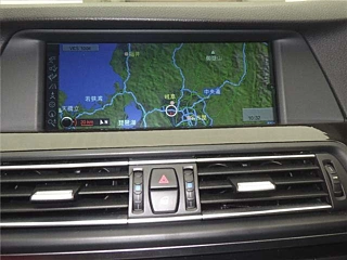 BMW 5 SERIES 2012
