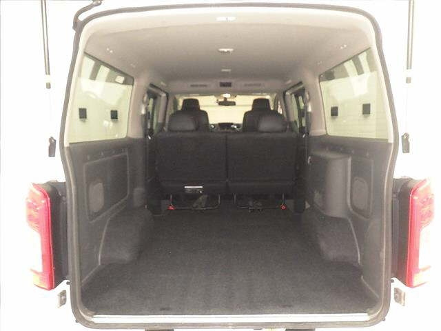 NISSAN CARAVAN VAN 2018