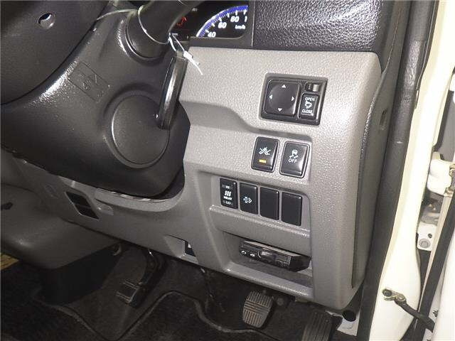 NISSAN CARAVAN VAN 2018