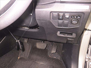 TOYOTA PRIUS 2014