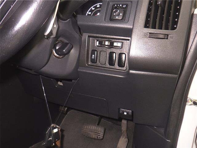 MITSUBISHI DELICA D5 2013