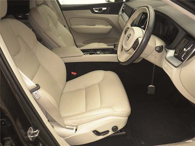 VOLVO XC60 2020