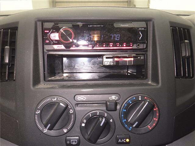 NISSAN NV200 2021