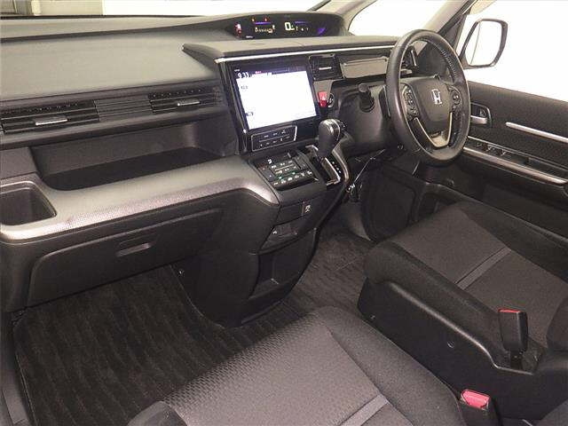 HONDA STEP WAGON 2019