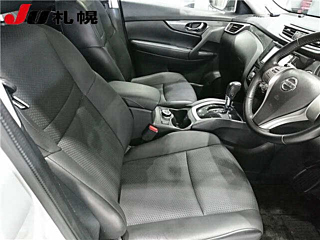 NISSAN X-TRAIL 2014