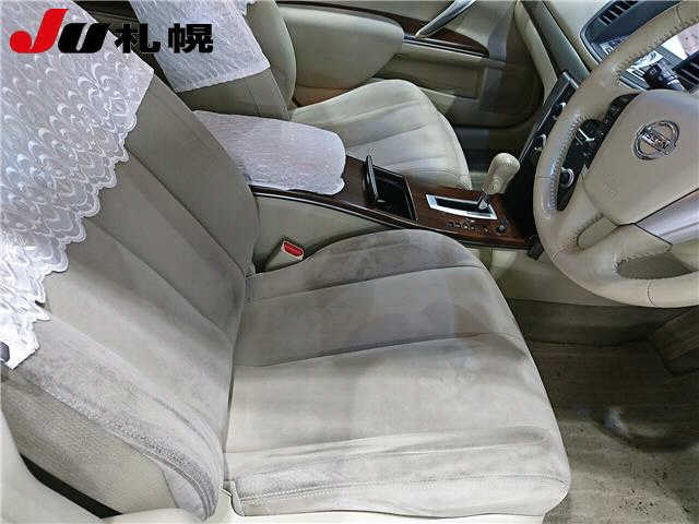 NISSAN TEANA 2011