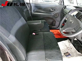 DAIHATSU TANTO 2013