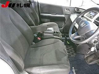 HONDA FREED 2011