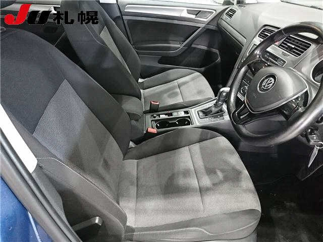 VOLKSWAGEN GOLF 2016