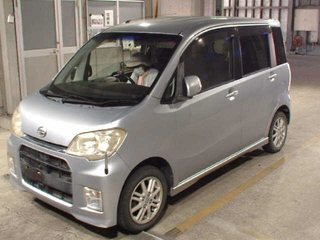 DAIHATSU TANTO EXE 2010