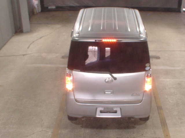 DAIHATSU TANTO EXE 2010