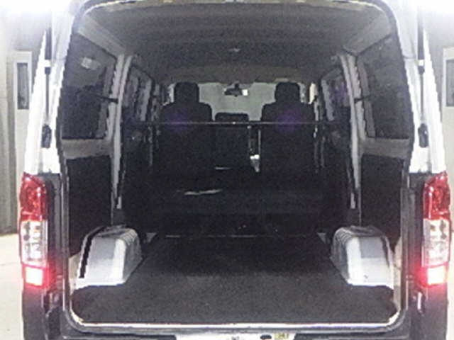 NISSAN CARAVAN VAN 2014