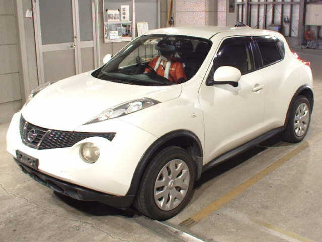 NISSAN JUKE 2012
