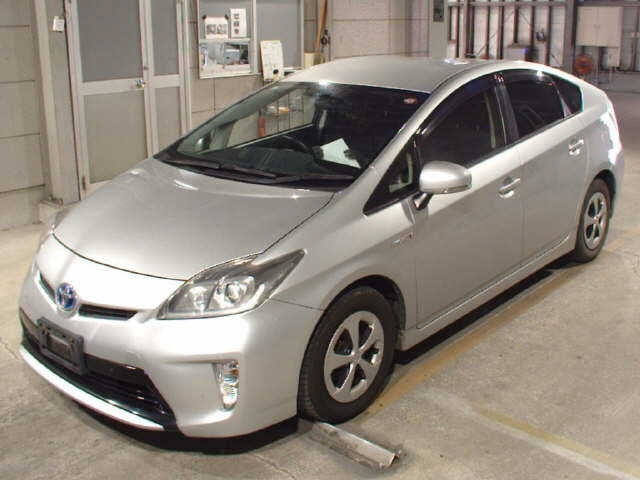 TOYOTA PRIUS 2012