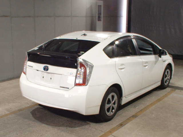 TOYOTA PRIUS 2014