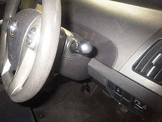 TOYOTA PRIUS 2014