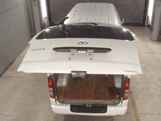 TOYOTA HIACE VAN 2010