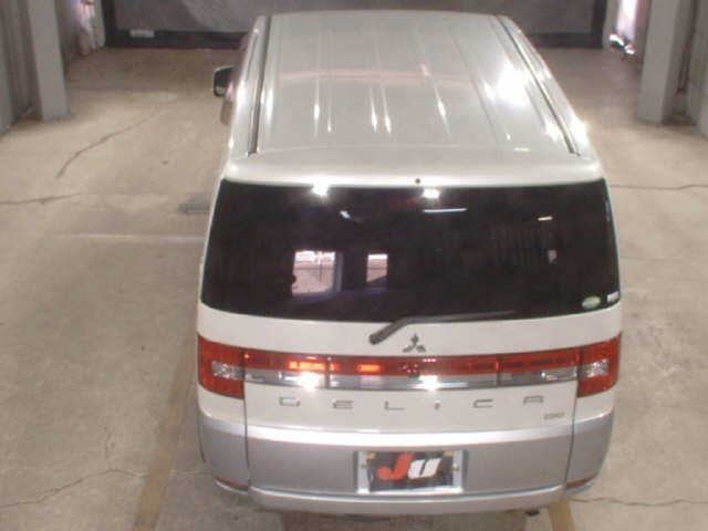 MITSUBISHI DELICA D5 2015