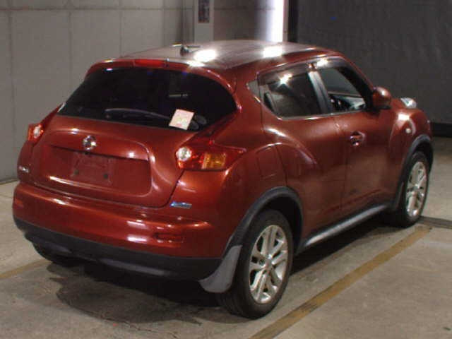 NISSAN JUKE 2012