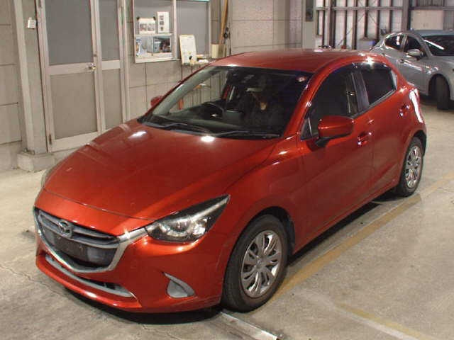 MAZDA DEMIO 2016
