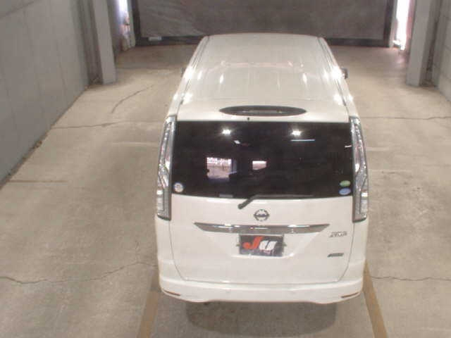 NISSAN SERENA 2014