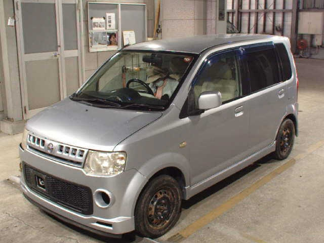 NISSAN OTTI 2010