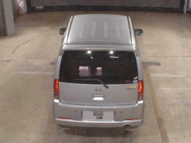 NISSAN OTTI 2010