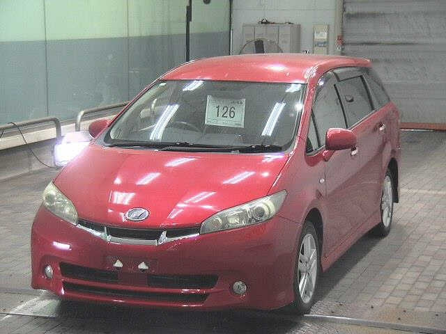 TOYOTA WISH 2010