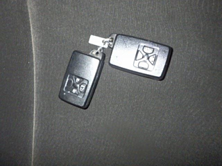 TOYOTA VOXY 2010