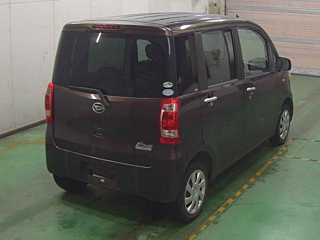 DAIHATSU TANTO EXE 2011