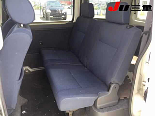 DAIHATSU HIJET VAN 2011