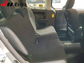 TOYOTA SPADE 2012