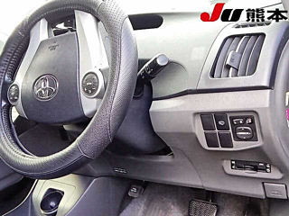TOYOTA PRIUS 2009