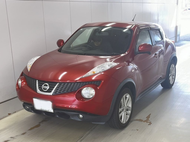 NISSAN JUKE 2011