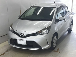 TOYOTA VITZ 2016