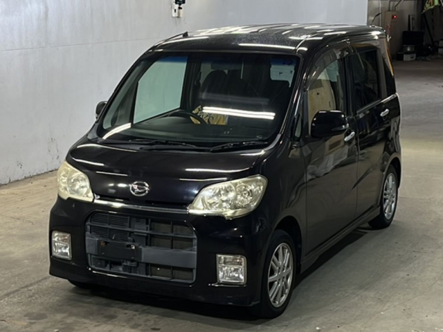 DAIHATSU TANTO EXE 2010