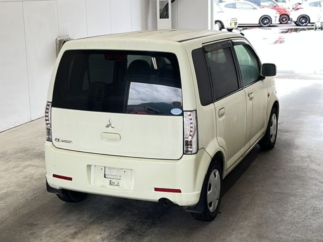 MITSUBISHI EK WAGON 2010