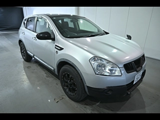 NISSAN DUALIS