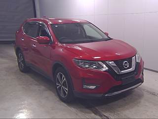 NISSAN X TRAIL