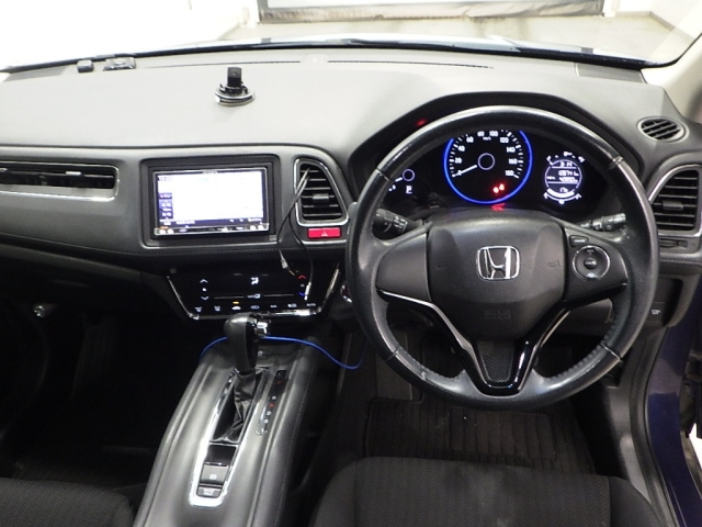 HONDA VEZEL 2014