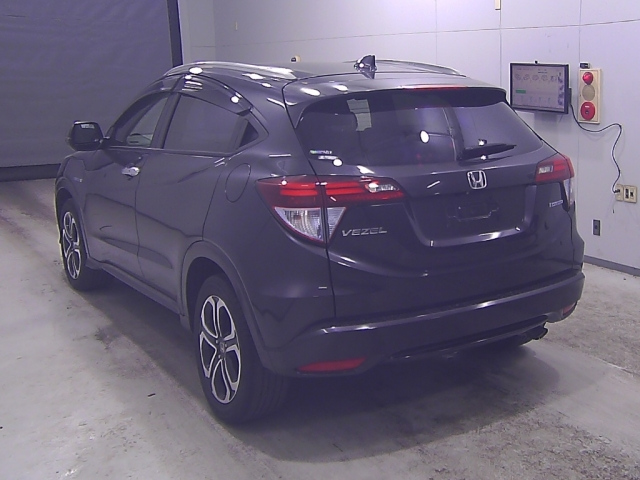 HONDA VEZEL 2015